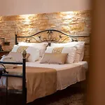 Konukevi Unique Luxury 4*
