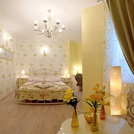 Unique Luxury Penzion 4*