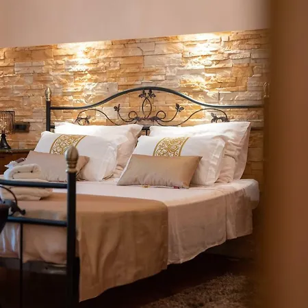 Guest house Unique Luxury 4*