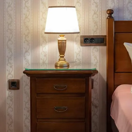 Unique Luxury بيت ضيافة