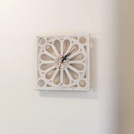 Unique Luxury 4* سبليت