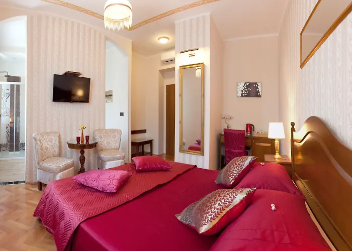 Unique Luxury Gasthof Split