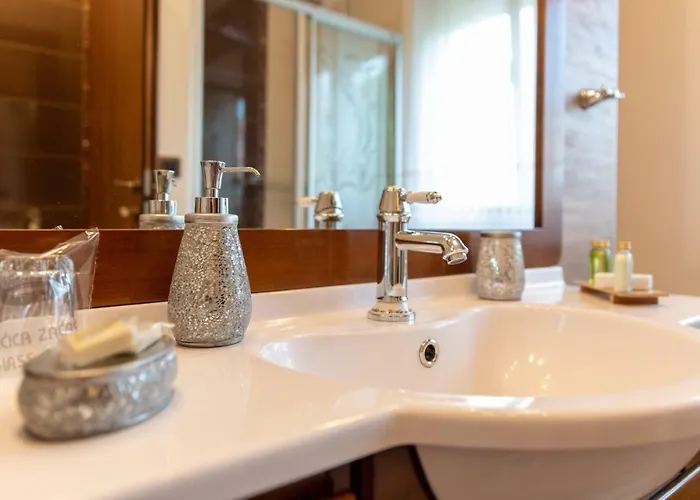 Unique Luxury Gasthof 4*