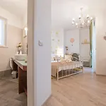 Unique Luxury Split
