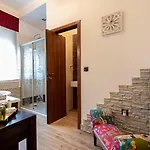 Unique Luxury Pensión Split