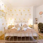 Unique Luxury Pensión 4*